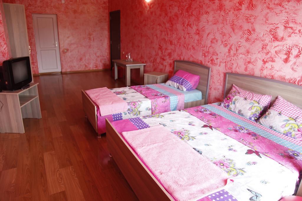 M-Palace Hotel Batumi Habitación foto